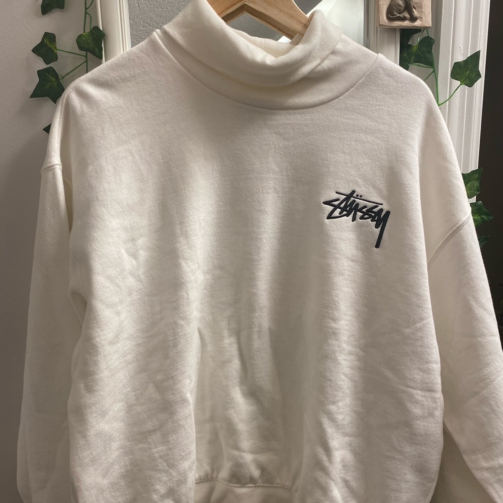 Stussy White Collared Sweatshirt